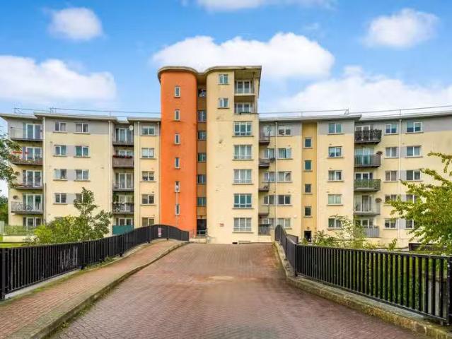 18, Block A, Aras Na Cluaine, Clondalkin, Dublin 22 is for sale