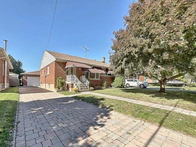 18 Brentwood Drive Hamilton Ontario