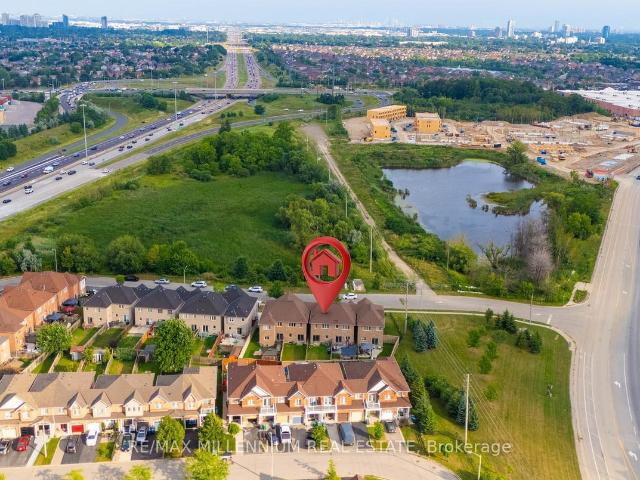 18 Brussels Avenue, Brampton | 3+1Beds/3Bath, Townhouse, $699,999 | Condos. Ca