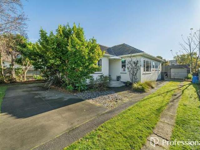 18 Burden Avenue, Wainuiomata, Lower Hutt City