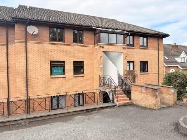 18 Castle Mews