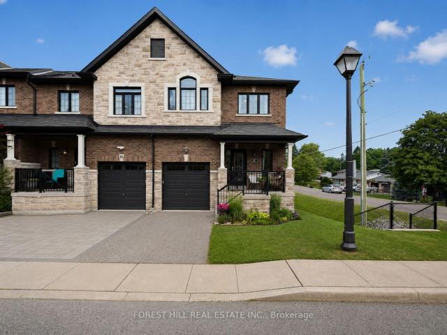 18 Charmuse Lane, East Gwillimbury | 3Beds/3Bath, Townhouse, $824,900 | Condos. Ca