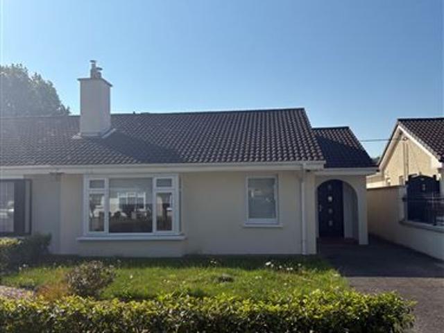 18 Cherry Drive, Carpenterstown, Dublin 15, D15 F6NY