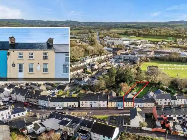 18 Coach Road, Dunmanway, Co Cork, P47FH05 is for sale