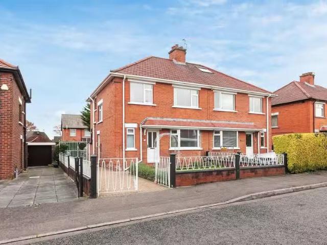 18 Clonallon Park