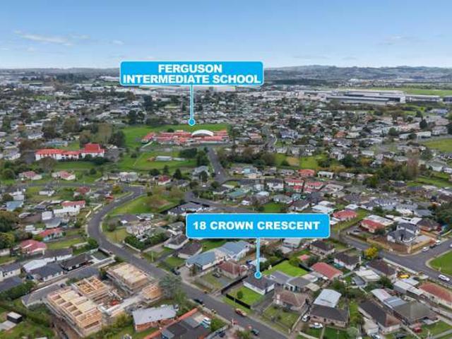 18 Crown Crescent, Otara, Manukau City