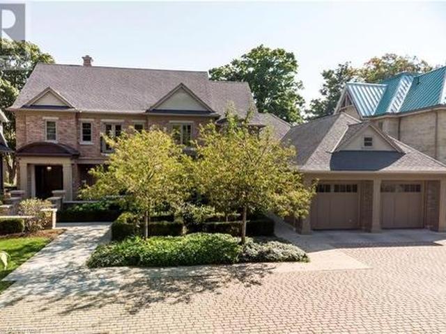 18 Crescent Place, Cambridge, ON, N1S 2N8 house for sale | Listing ID 40652 | Royal LePage