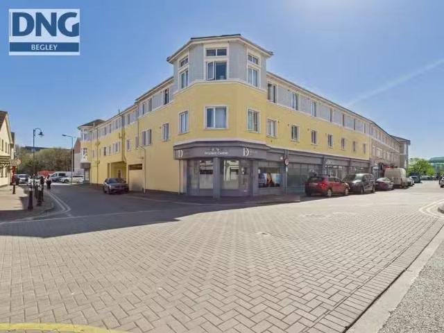 18 Elworth Court, Golden Island, Athlone, Co. Westmeath, N37W5.