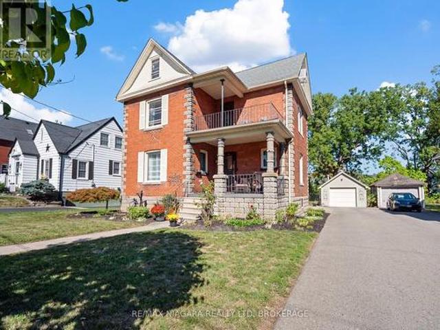 18 Emerick Avenue, Fort Erie Central, ON, L2A 2W3 house for sale | Listing ID X13628 | Royal LePage