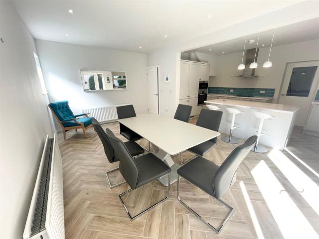 18 FAIRVIEW GARDENS, BANGOR, BT20 4QS for rent with John Minnis