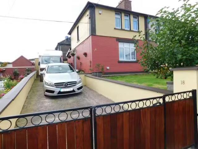 18 French's Villas, Wolfe Tone Street, Gurranabraher, Co. Cork.