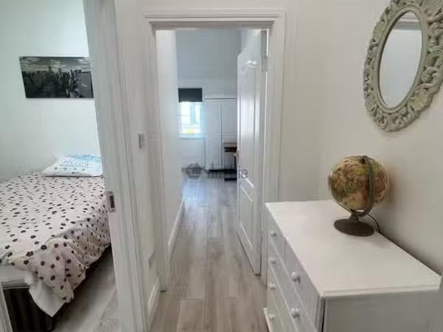 18 George's Street Lower, Dun Laoghaire, Monkstown, Co. Dublin.