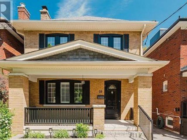18 Glen Stewart Avenue, Toronto, ON, M4E 1P7 house for sale | Listing ID E13432 | Royal LePage