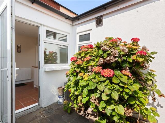18 Great Western Villas, Phibsboro, Dublin 7 DNG Phibsboro 4937 MyHome. Ie Residential