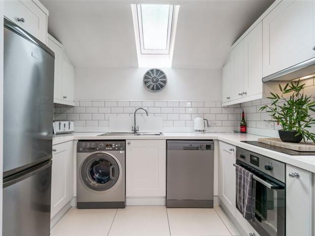 18 Hansted Crescent, Lucan, Co. Dublin Sherry FitzGerald Lucan 4906 MyHome. Ie Residential