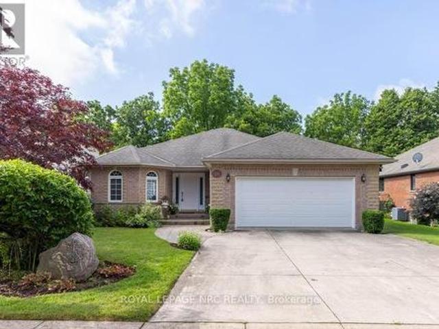 18 Harmony Drive, Niagara On The Lake Town, ON, L0S 1J0 house for sale | Listing ID X13561 | Royal LePage
