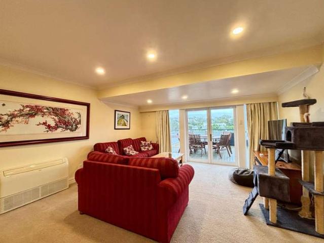 18 Karachi Crescent, Khandallah, Wellington City