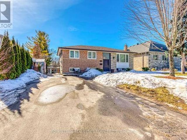 18 King Richard Court, Markham, ON, L3P 1M1 house for sale | Listing ID N12011 | Royal LePage