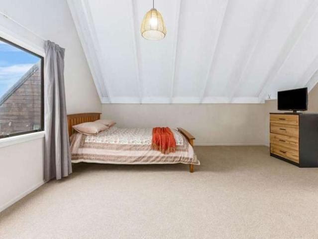 18 Langwell Place, Papakōwhai, Porirua City