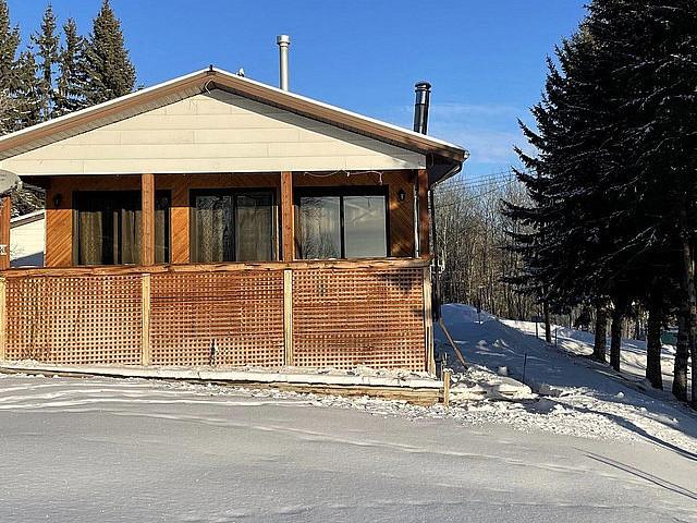 18 Lake St Rural Lac Ste. Anne County, Alberta