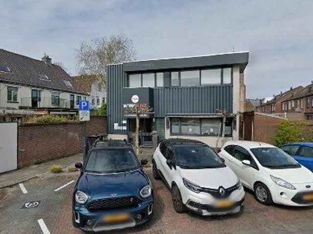 18 m2 office space for rent in Westland