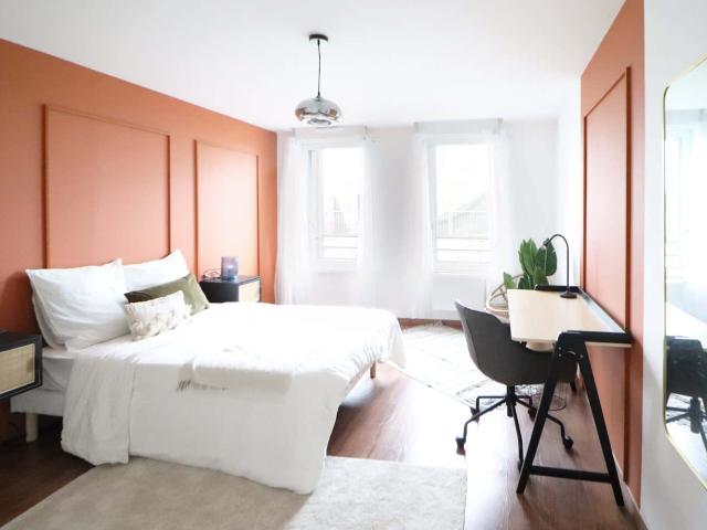 18 m² Haussmannian style bedroom to rent in coliving in Lille