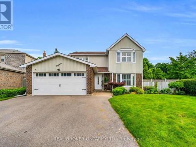 18 Mansfield Street, Brampton, ON, L6S 2Y4 house for sale | Listing ID W13504 | Royal LePage