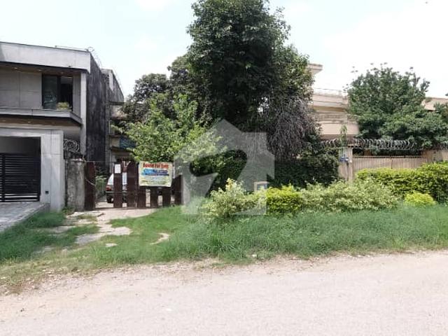18 marla double storey house for sale auction