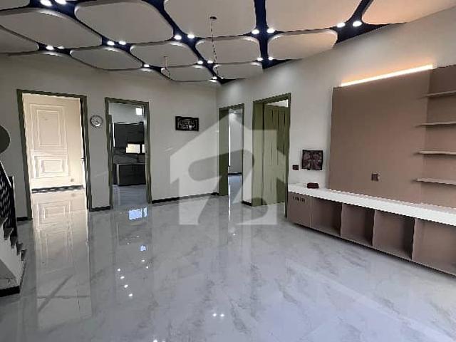 18 Marla Double Storey House With 8 KVA Solar For Sale In A Block Bankers Avenue Bedian Road