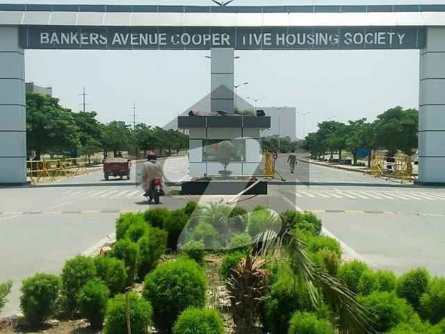 18 Marla Plot For Sale In A Block, Bankers Avenue
