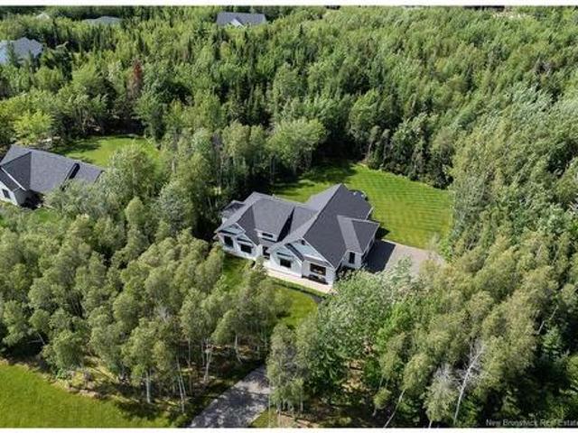 18 Mesange Crt, Greater Lakeburn, NB, E1H 0N4 house for sale | Listing ID NB144633 | Royal LePage
