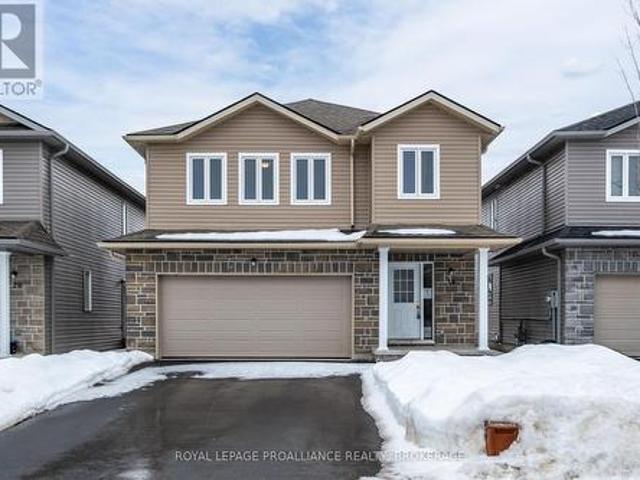 18 Millcreek Drive, Loyalist 56 Odessa, ON, K0H 2H0 house for sale | Listing ID X12003 | Royal LePage