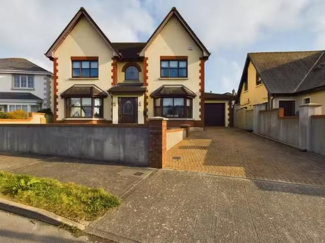 18 Moonvoy Bridge, Tramore, Co. Waterford, X91F6X9 is for sale