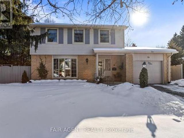 18 Normandy Gardens, London North L, ON, N6H 4A9 house for sale | Listing ID X11944 | Royal LePage