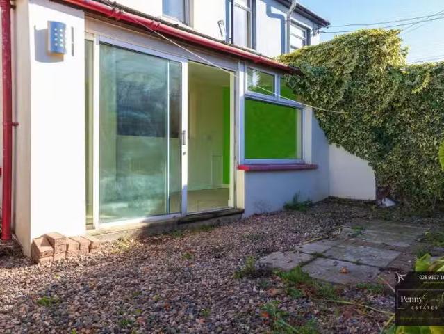 18 Oakwood Avenue