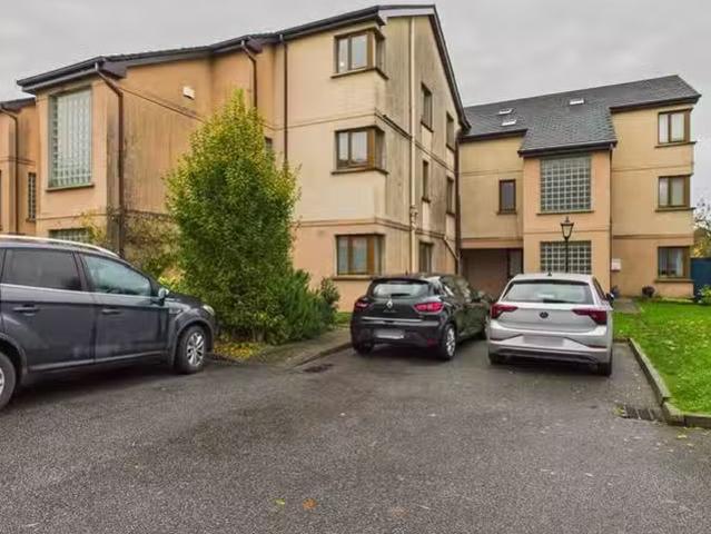 18 Poachers Lock, Church Street, Leighlinbridge, County Carlow.