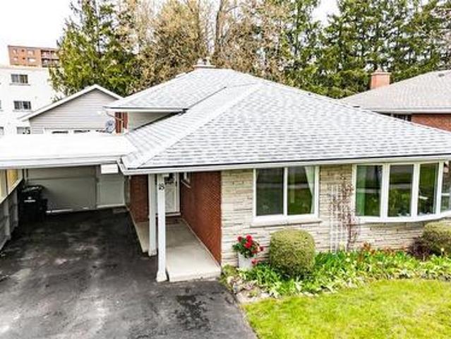 18 Queenston Crescent, Kitchener, ON, N2B 2V5 house for sale | Listing ID 40831 | Royal LePage