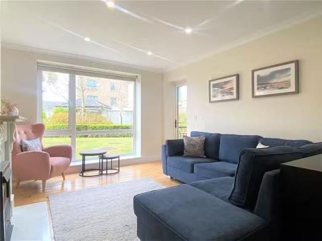 18 Roscam House, Roscaoin, Galway, H91 DN27
