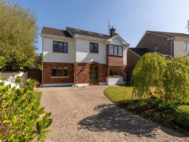 18 Rose Hill West, Midleton, Co. Cork, P25PK71 is for sale