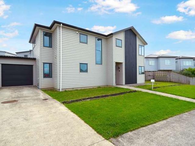 18 Skua Road, Hobsonville, Waitakere City