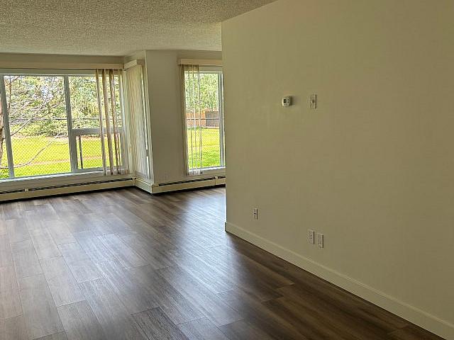 18+ Spacious One Bed, One Bathroom