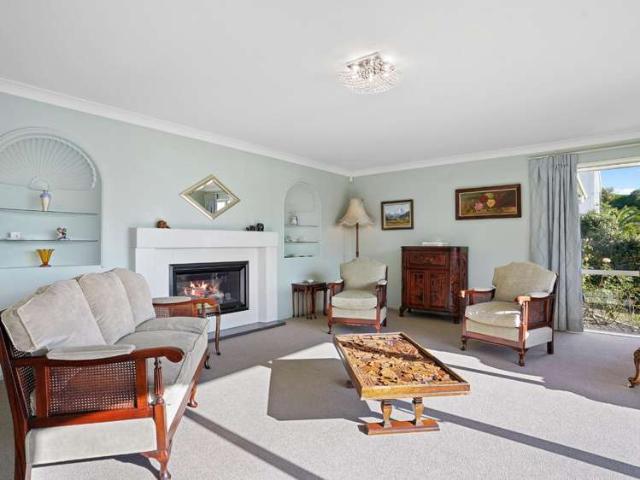 18 St Andrews Hill Road, Mount Pleasant, Christchurch City