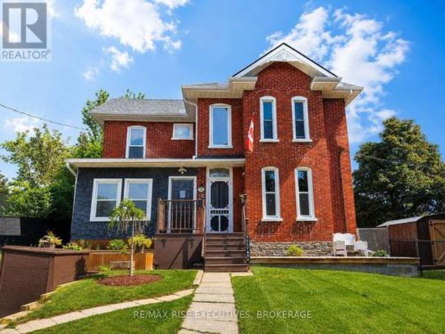 18 Stone Street, Belleville Ward, ON, K8P 1Z9 house for sale | Listing ID X13687 | Royal LePage