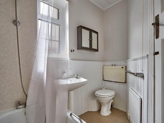 18 Stanley Road, BANGOR, BT20 5EL