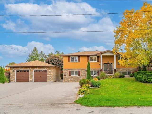 18 Summerside Crescent