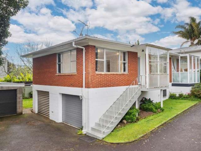1/8A Allendale Road, Mt Albert, Auckland City