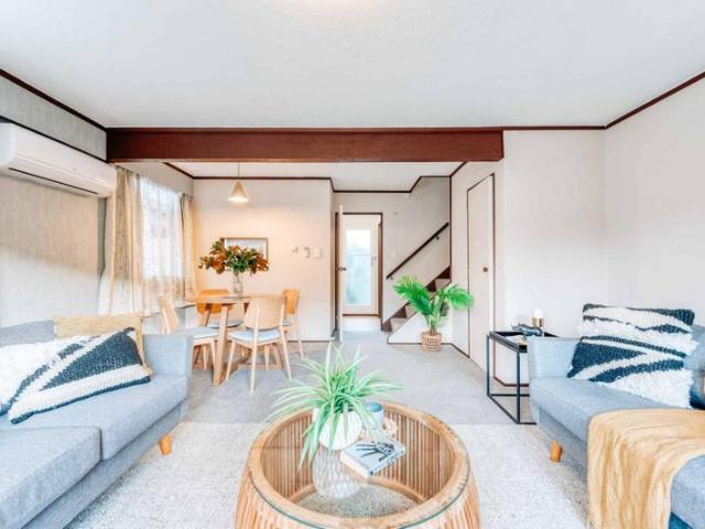 1/8A Wainui Road, Waiwhetu, Lower Hutt City For Sale