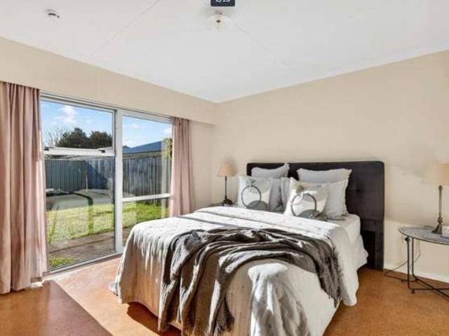 18b Barton Avenue, 2105, Napier City