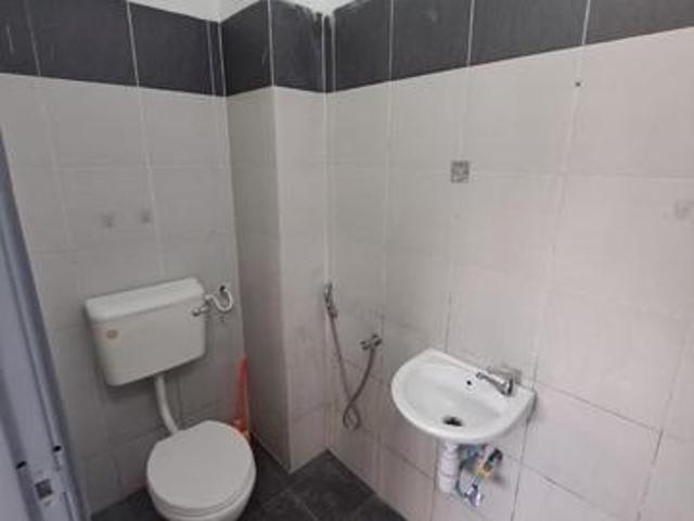 18x60 2 stry Terrace house for sell taman Klang indah klang