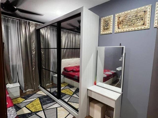 1904. Single Room at M3 Residency, Taman Melati